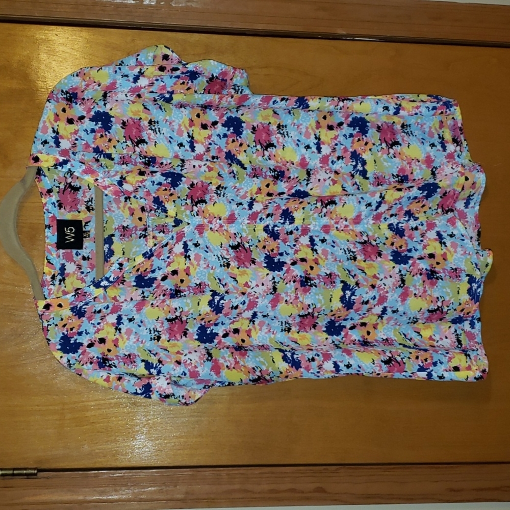 W5 Blouse in Bright Modern Print